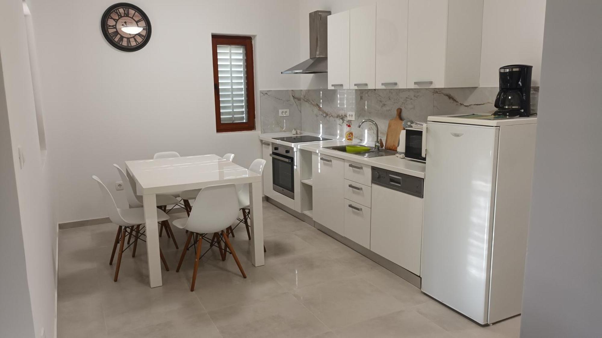 Apartments Njivice Bajcic 외부 사진