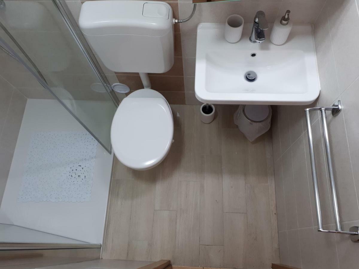 Apartments Njivice Bajcic 외부 사진